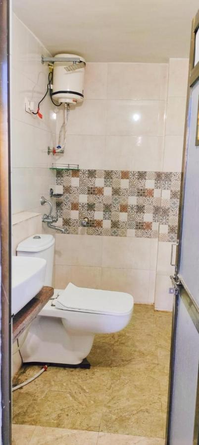 Antariksh Hotel Udaipur Bagian luar foto