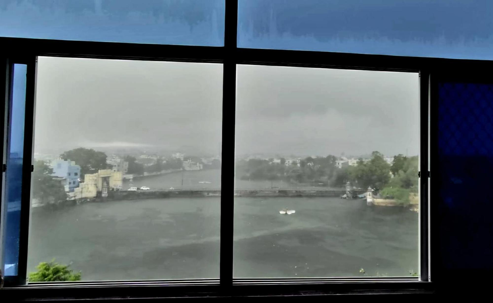 Antariksh Hotel Udaipur Bagian luar foto
