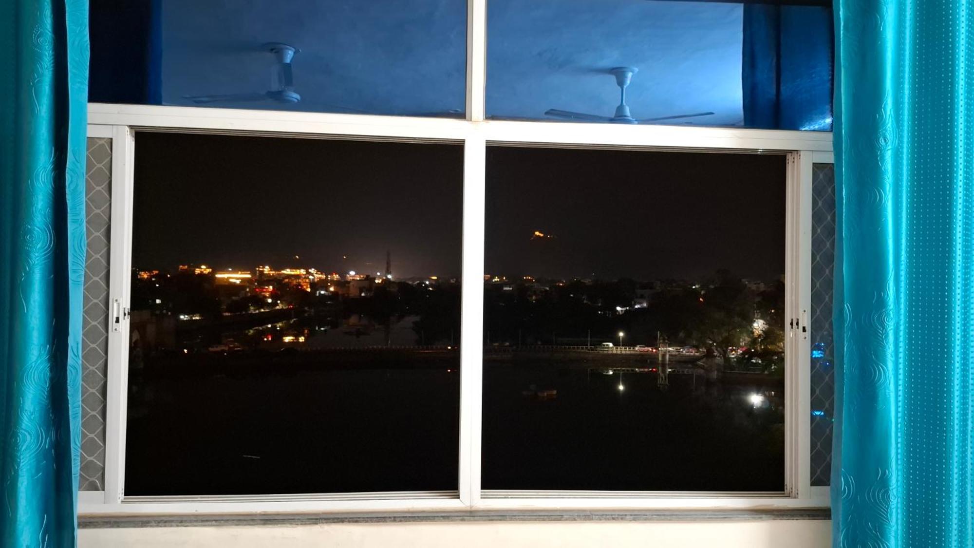 Antariksh Hotel Udaipur Bagian luar foto